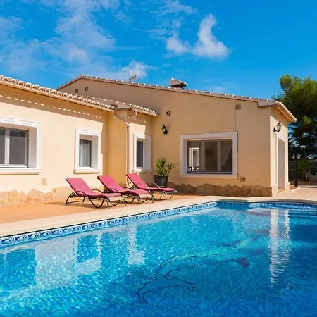 Amelia - Plusholidays Villa