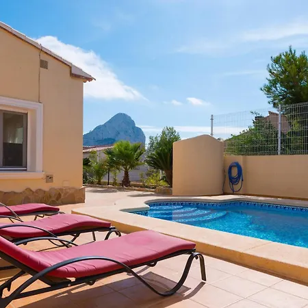 Amelia - Plusholidays Ifach