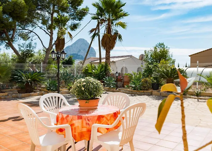 Amelia - Plusholidays *